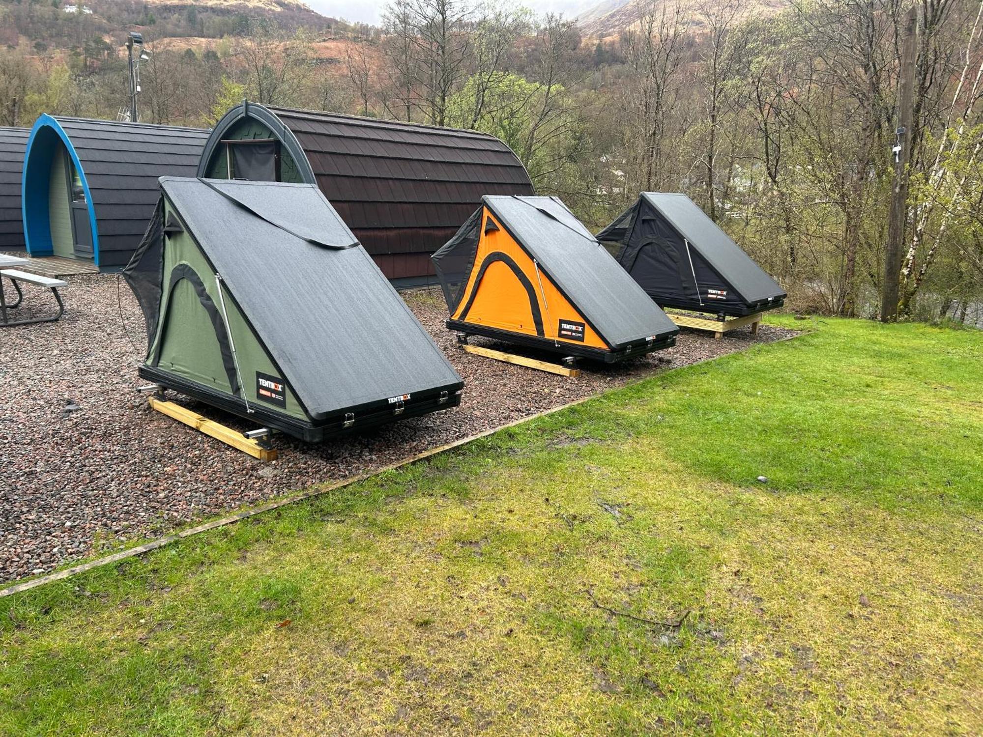 Blackwater Glamping Pods Кинлохлевън Екстериор снимка
